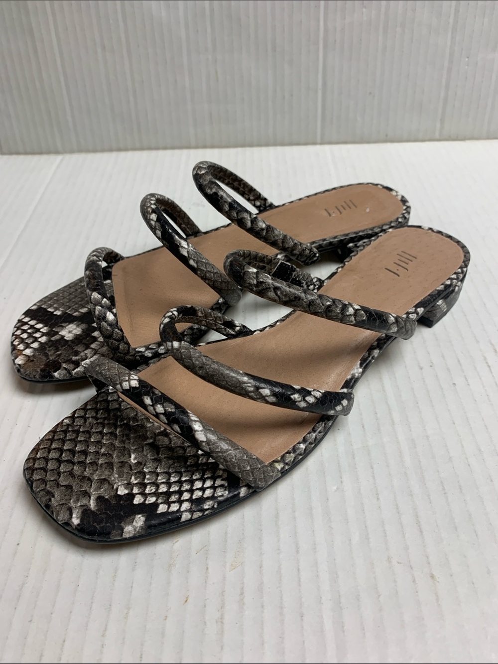 J Jill Kinsley Genuine Leather Snake Print Sandals Black Size 7.5
